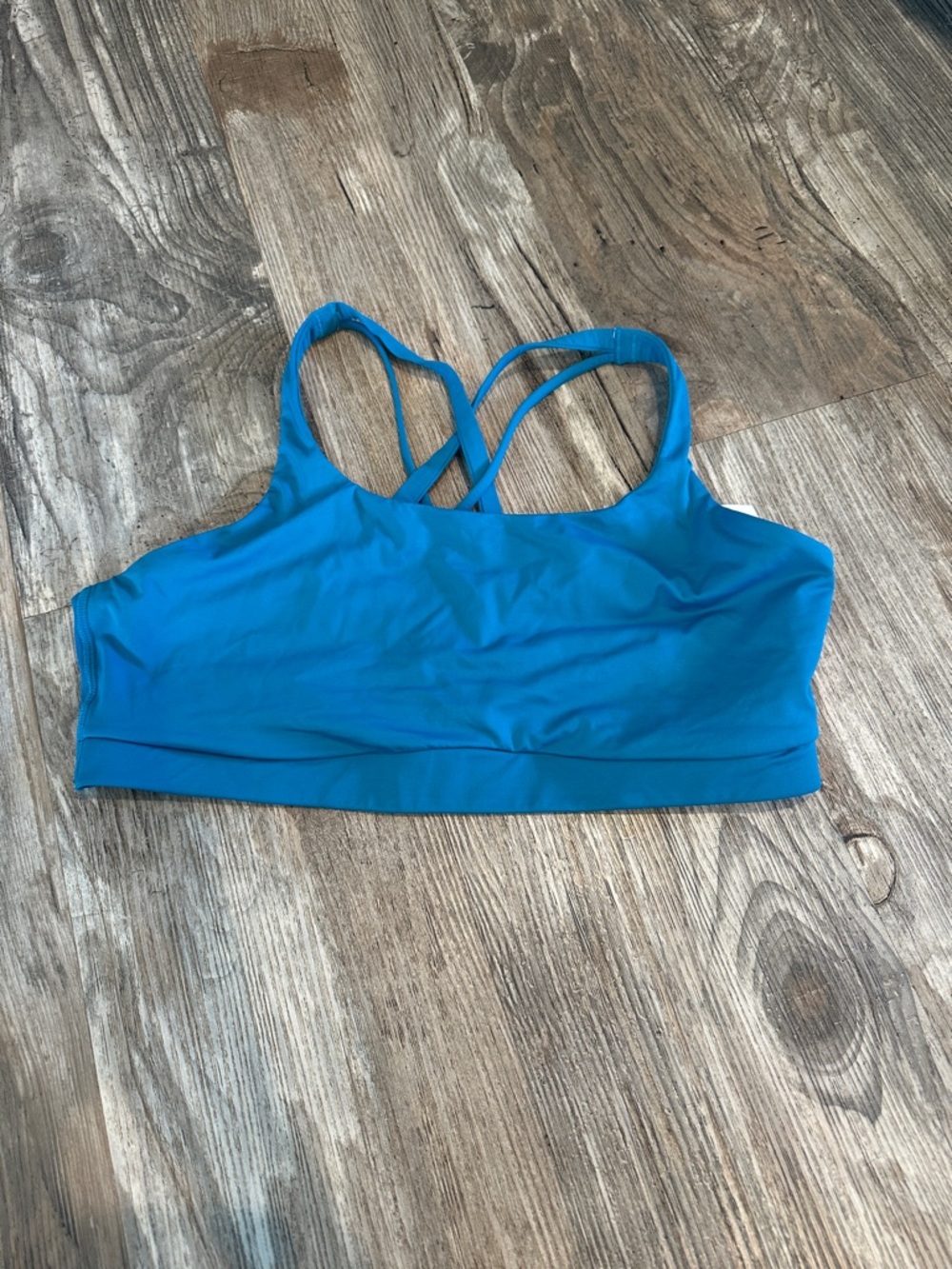 Like new! Lululemon Energy Bra Medium Support, B-D Cups *Evolve
Hawaiian Blue